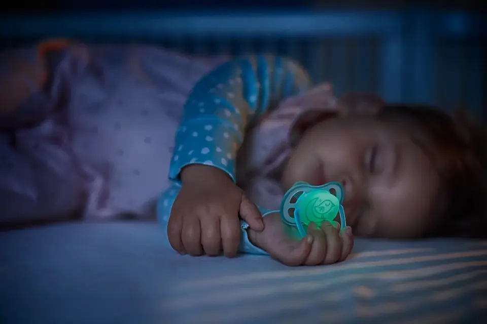 Philips Avent Ultra Air Night Emzik 6-18 Ay Erkek SCF376/21