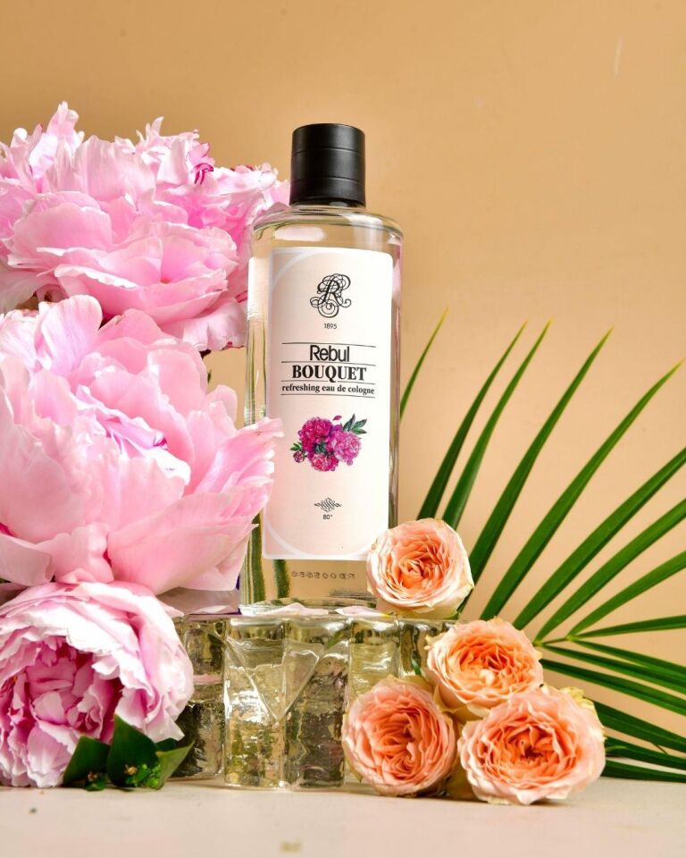 Rebul 250Ml Bouquet Kolonya Cam Şişe