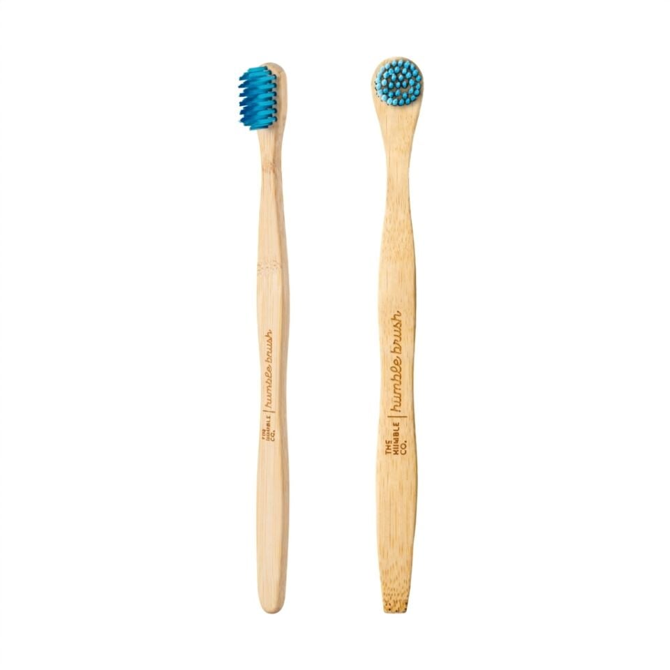 The Humble Co. Hijyen Seti - Ultra Soft Mavi Diş Fırçası & Mavi Dil Fırçası