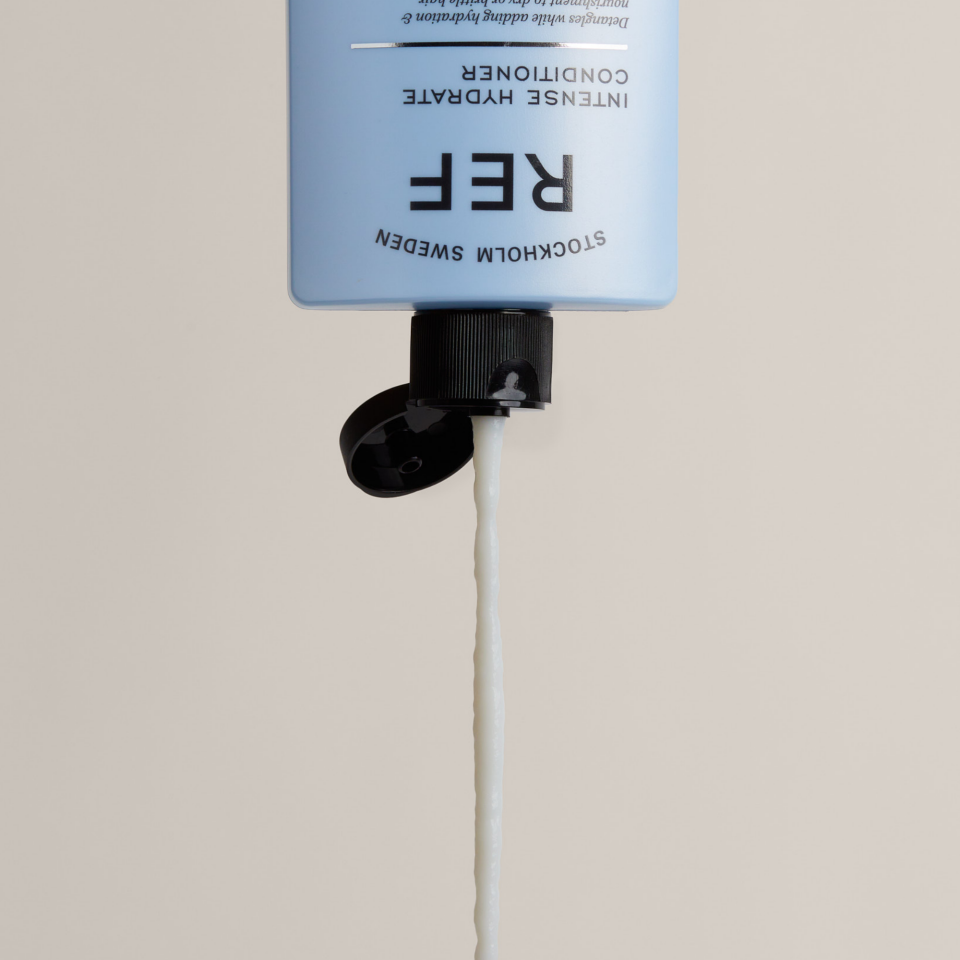 REF Intense Hydrate Conditioner 245 ML - Yoğun Nemlendirici Saç Kremi